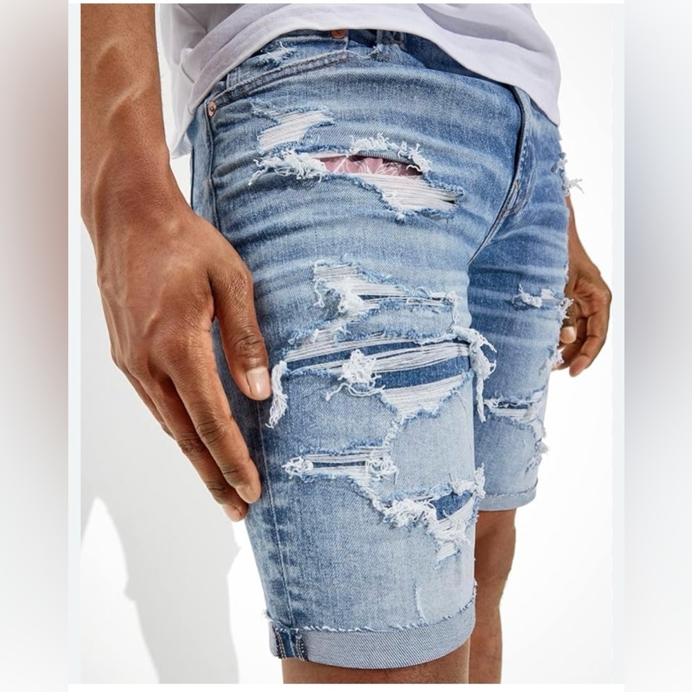 American Eagle -Air-flex Distressed Denim Short -NWOT-Sz 30​ 🍂​
